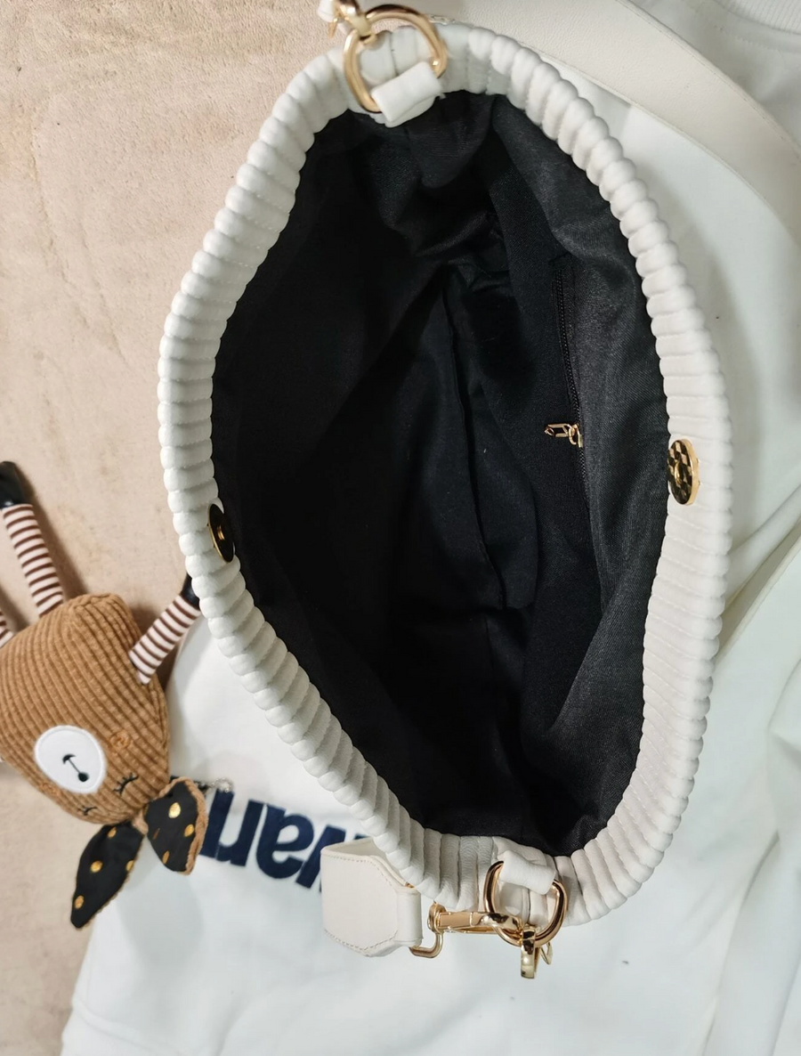 Minimalist Bucket Bag
