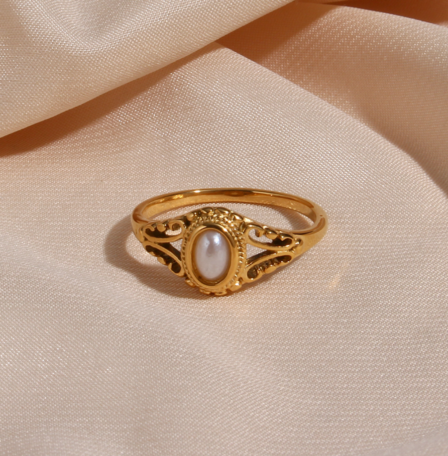 Luna Opal Vintage Ring
