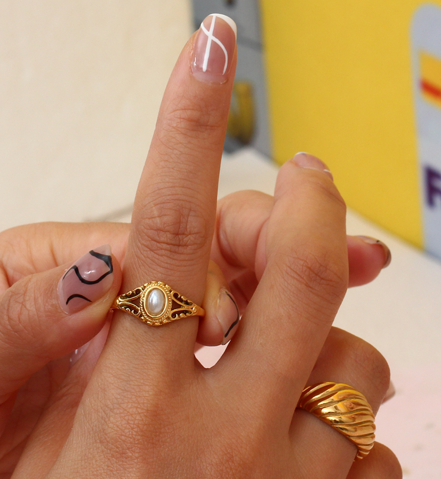 Luna Opal Vintage Ring