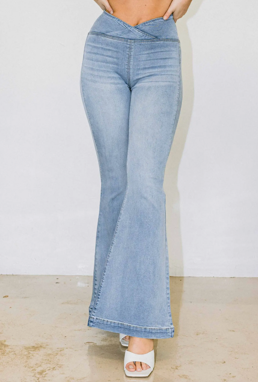 Kiera V Cut Flare Jeans